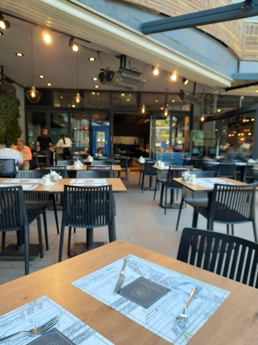 Tarihi Demirci Döner Lokantası Ataşehir Watergarden - Görsel 1