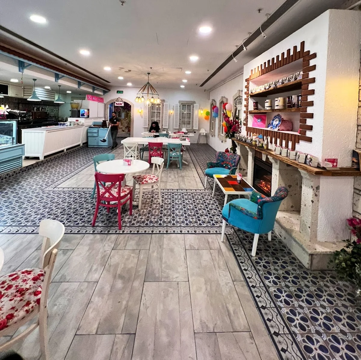 Alaçatı Muhallebicisi İstanbul Watergarden AVM - Görsel 2