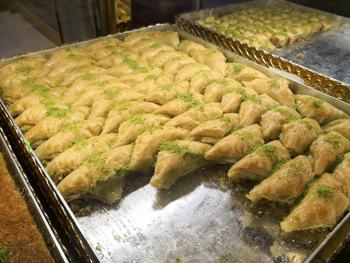 KAYAŞEHİR FARUK GÜLLÜOĞLU - Görsel 3