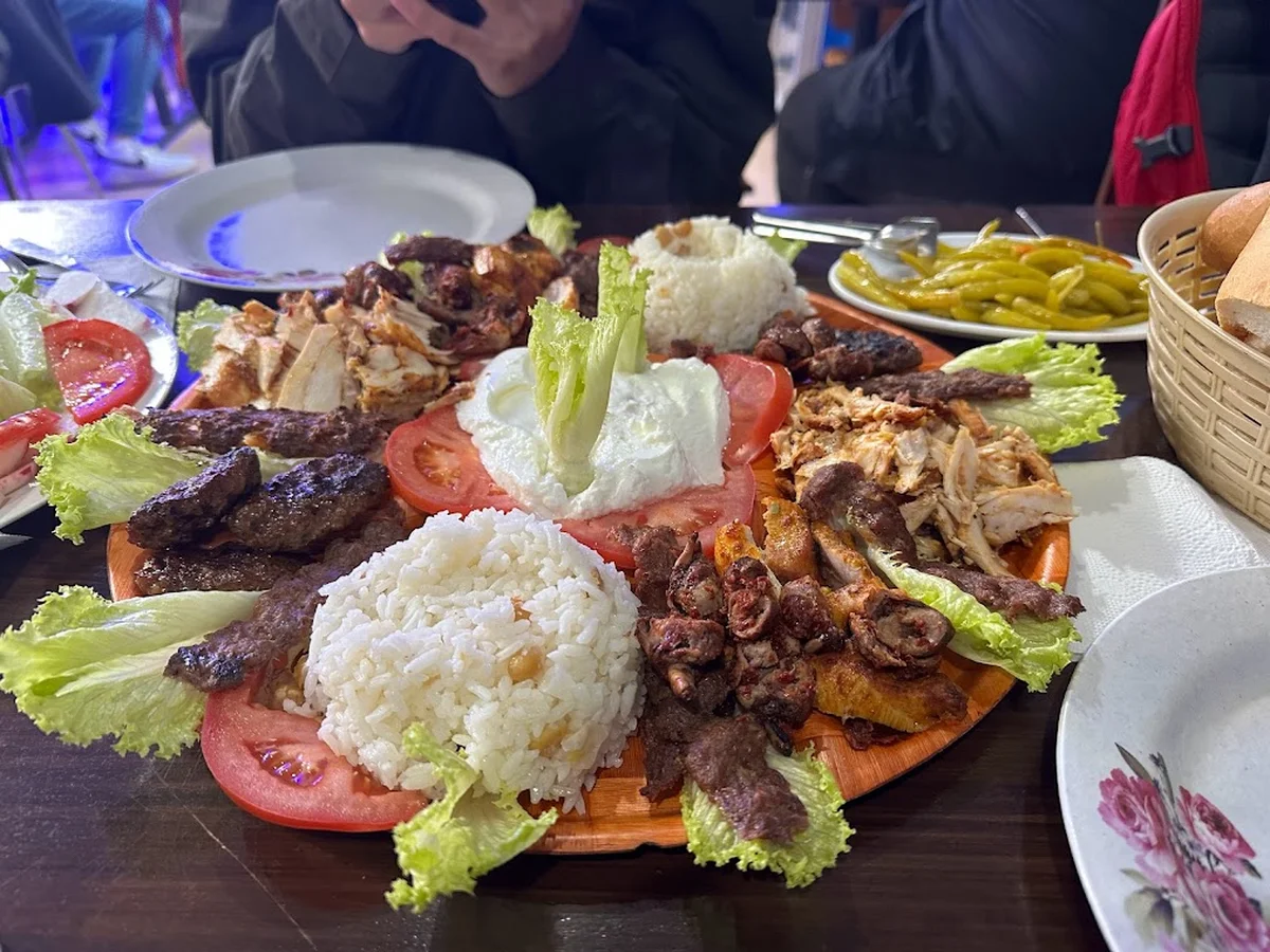 Osmanoğulları Pasta Cafe Restaurant - Görsel 3