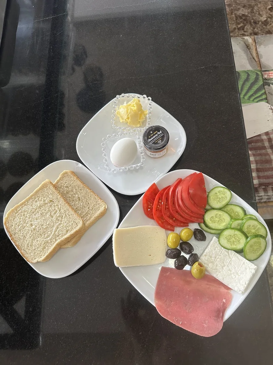 Sariyer Börekçisi - Görsel 3