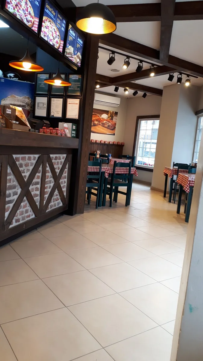 PizzaLazza Göztepe Soyak - Görsel 1