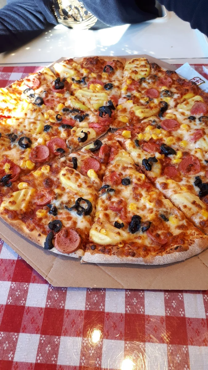 PizzaLazza Göztepe Soyak - Görsel 4