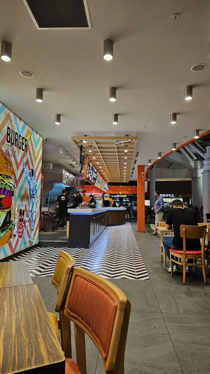 Burger Yiyelim Mall of İstanbul - Görsel 4