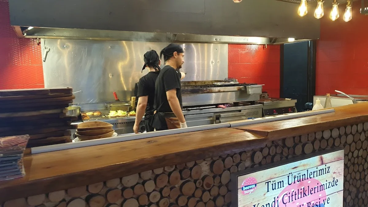 Beeves Burger Steakhouse - Görsel 5