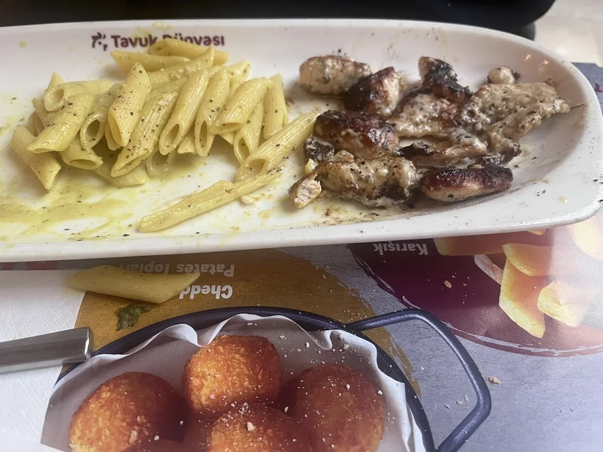 Tavuk Dünyası Mall Of İstanbul - Görsel 1