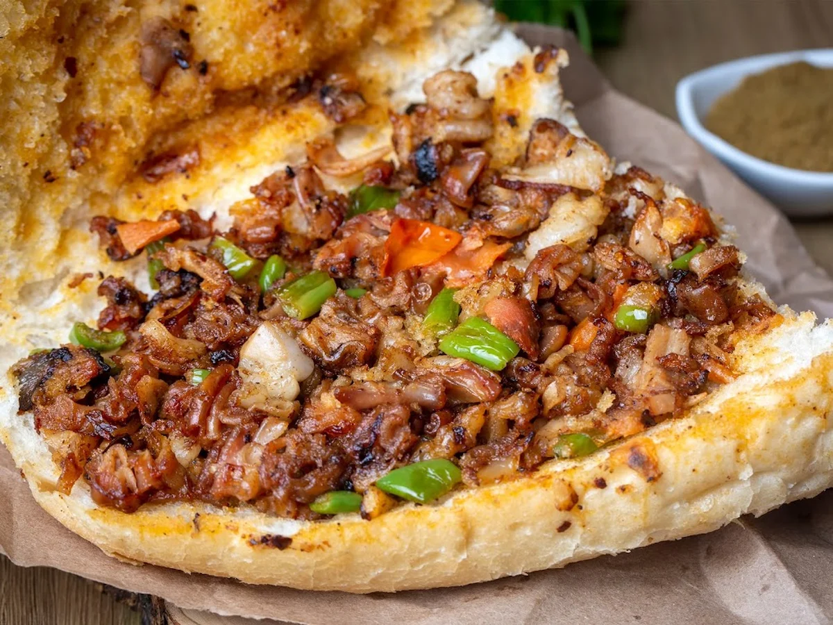 Tahtalı köy evi kokoreç sucuk köfte - Görsel 4