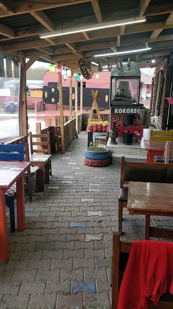 Tahtalı köy evi kokoreç sucuk köfte - Görsel 3