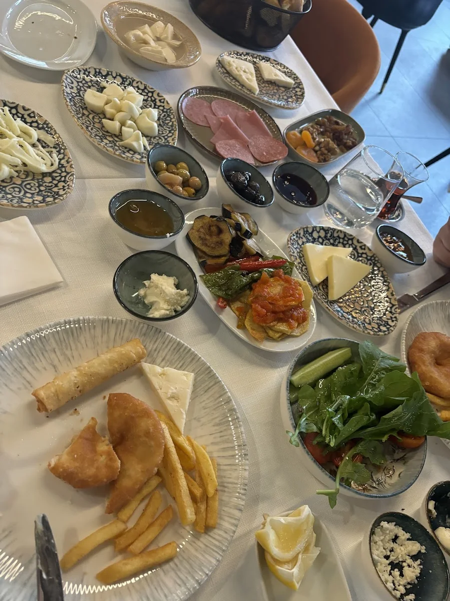 Satır Arası by Kaşıbeyaz - Görsel 2