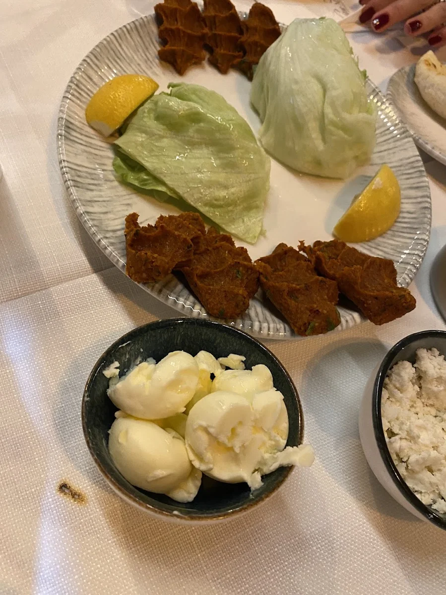 Satır Arası by Kaşıbeyaz - Görsel 4