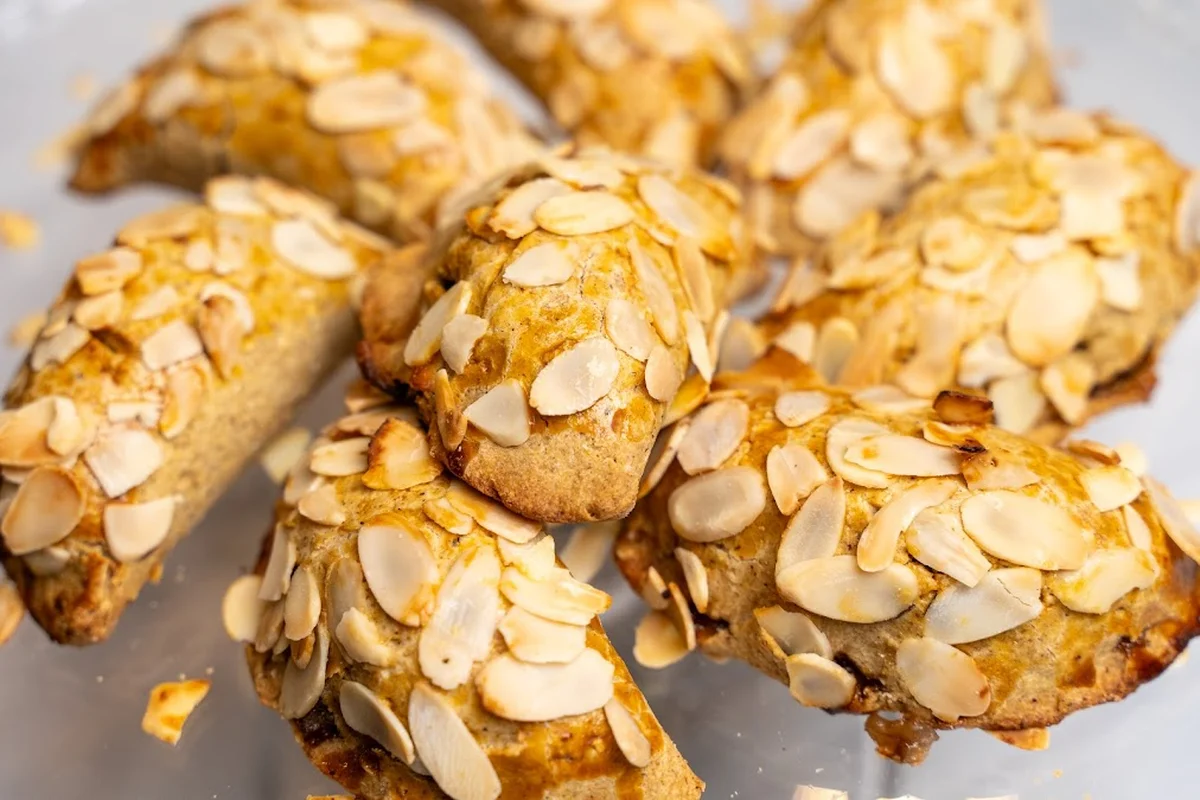 Değirmenci Dede Bahçeşehir (Glutensiz Ekmek & Pasta,Ekşi Mayalı Siyez Ekmek & Simit & Mantı,Şeker İlavesiz Tatlı & Dondurma) - Görsel 6