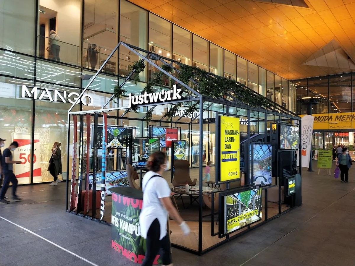 McDonald’s Kayışdağı - Görsel 3