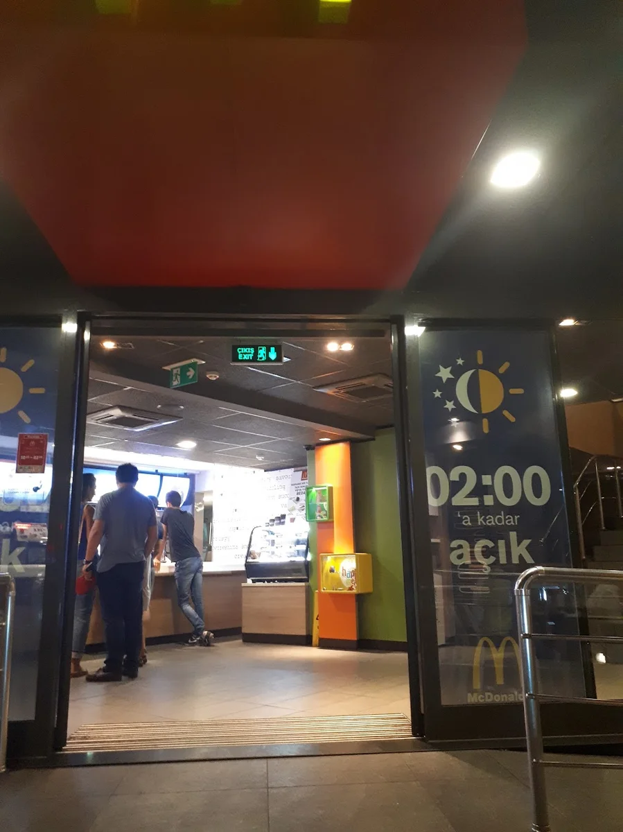 McDonald’s Kayışdağı - Görsel 7