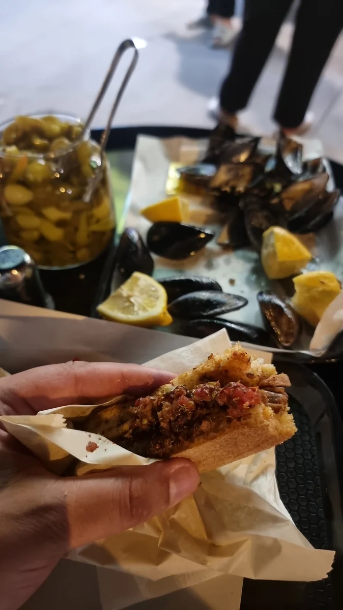 Çılgın kokoreççi 2 - Görsel 1