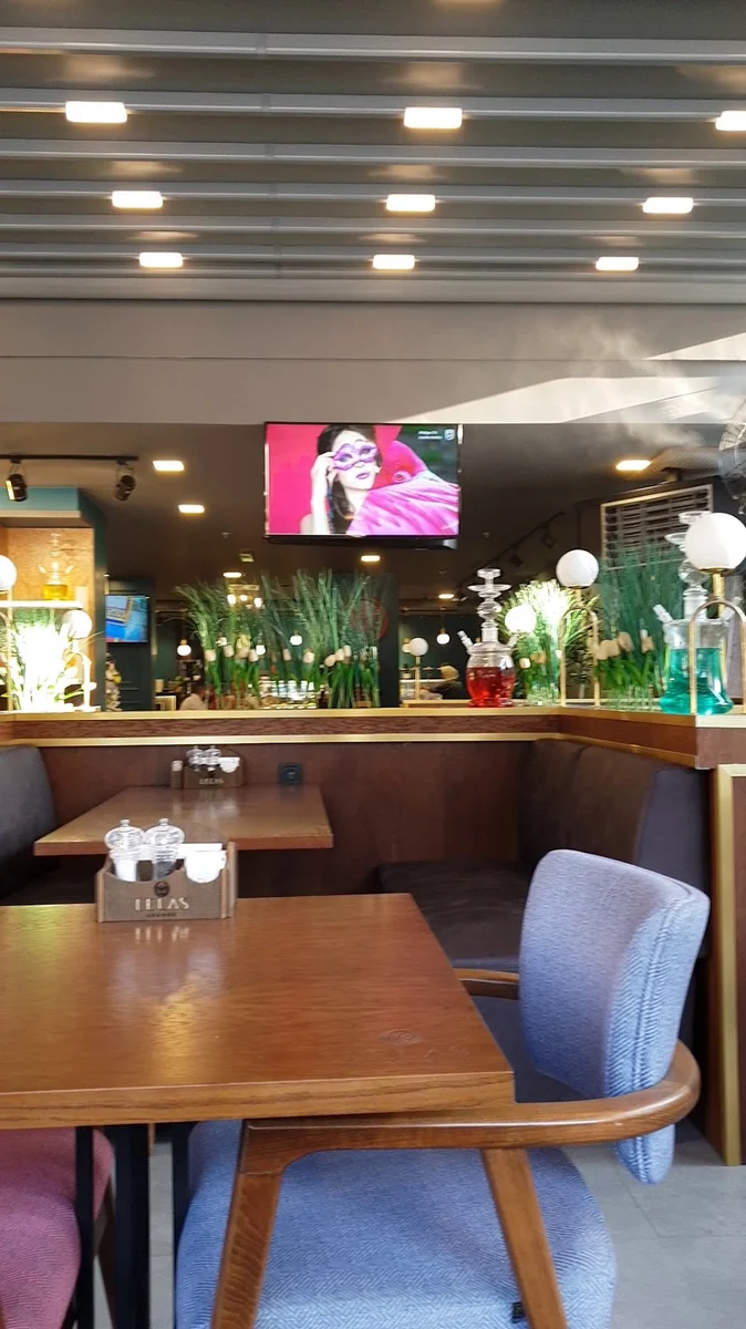 LELAS CAFE RESTAURANT - Görsel 5