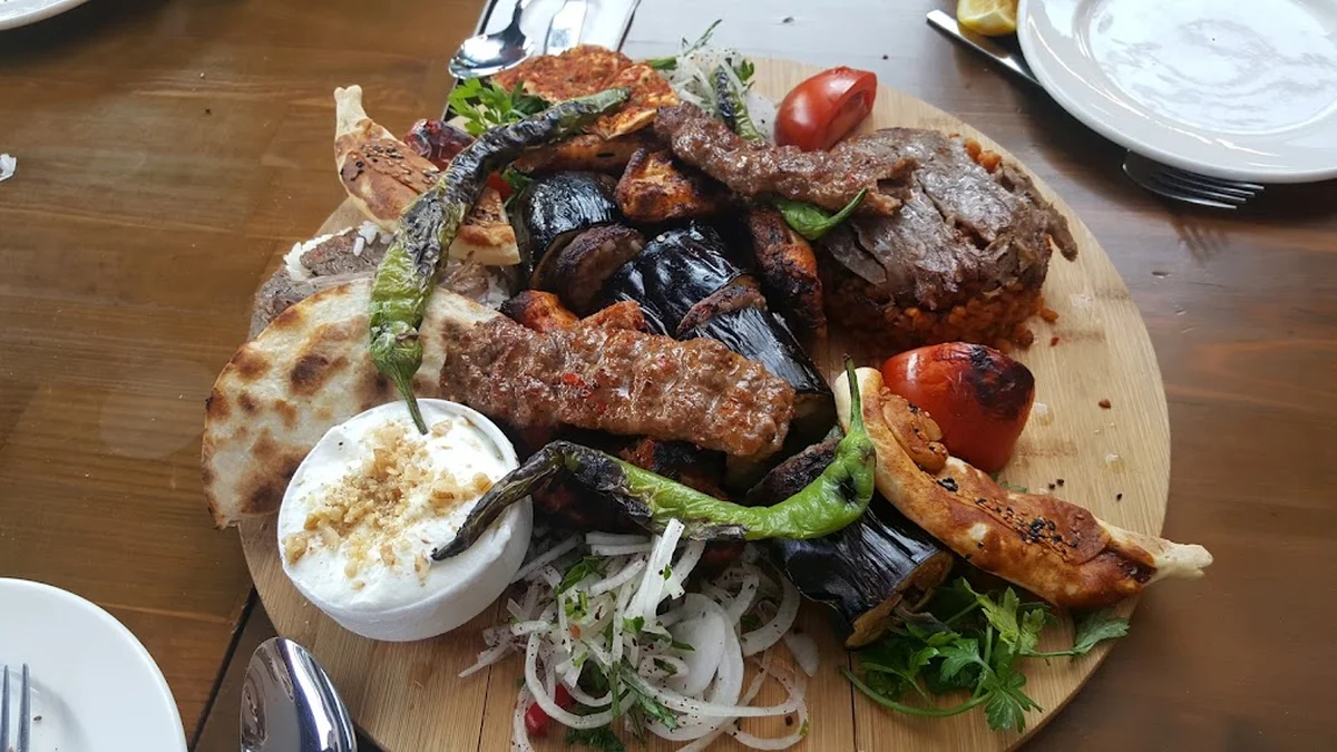 Cumhuriyet Lokantası - Görsel 4