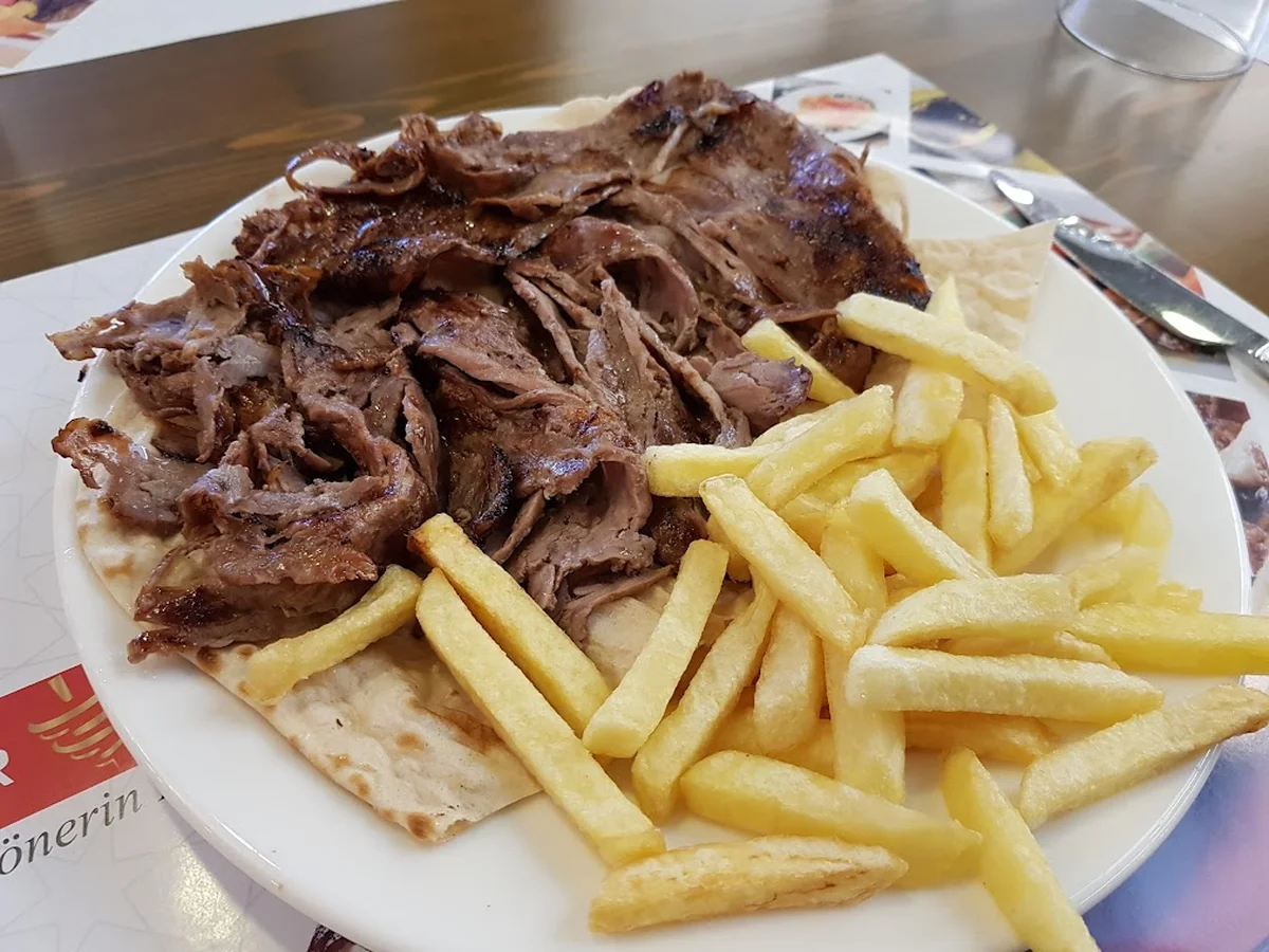 Cumhuriyet Lokantası - Görsel 2