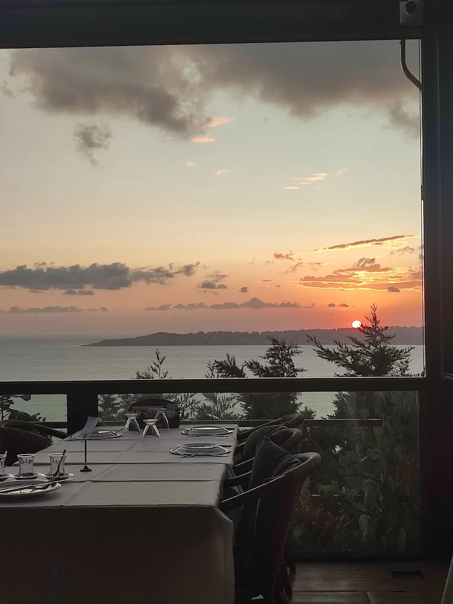 Cemil Hoca Restoran - Görsel 1