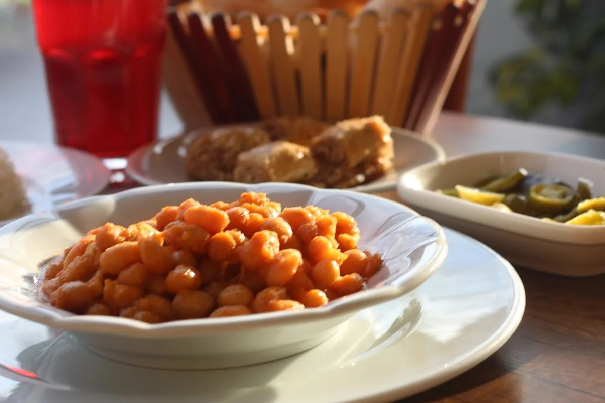 Kocaman Karadeniz Restaurant Kuru Fasülye Trabzon Döneri Pide Kahvaltı Kuymak - Görsel 6