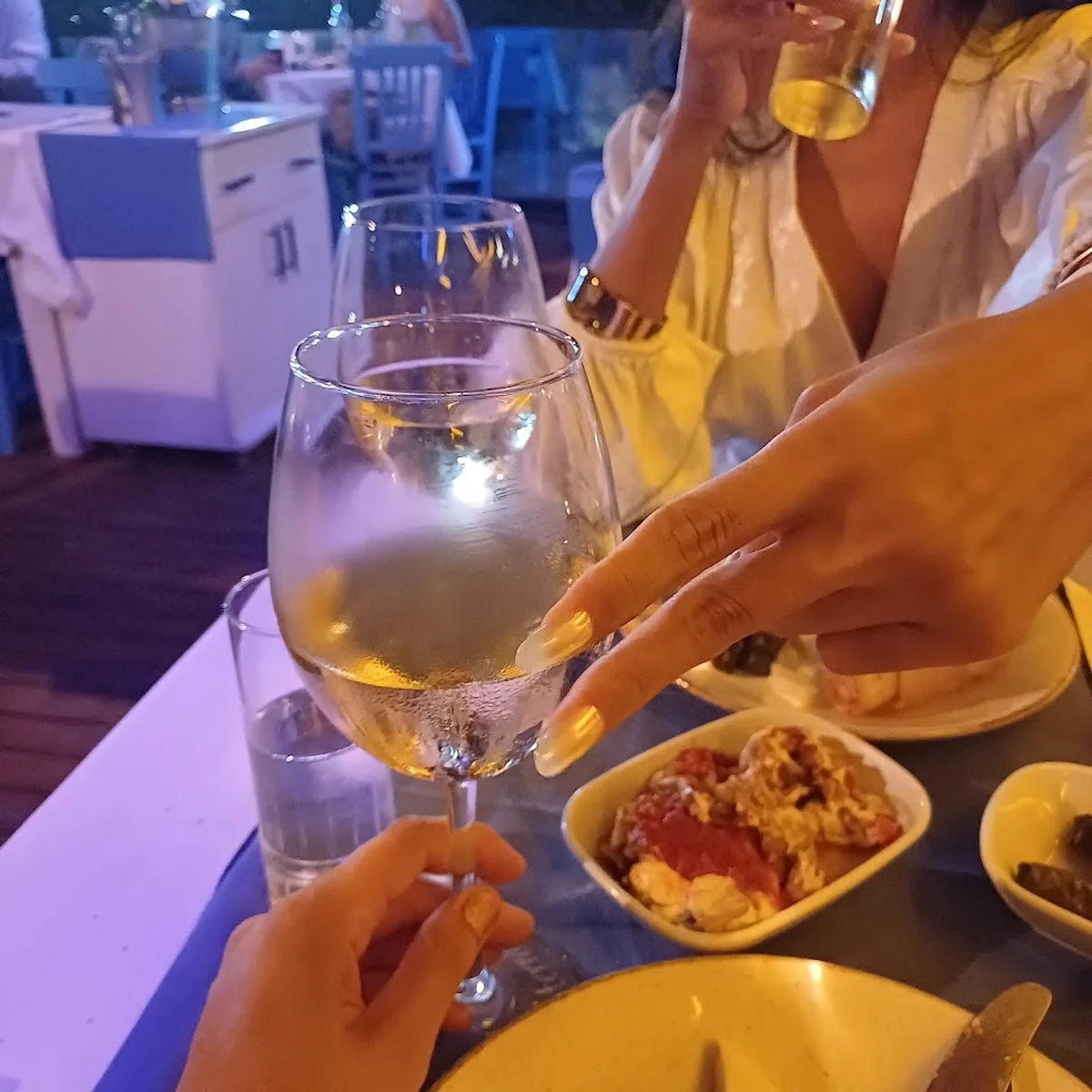 Pargalı Rum meyhanesi - Görsel 2