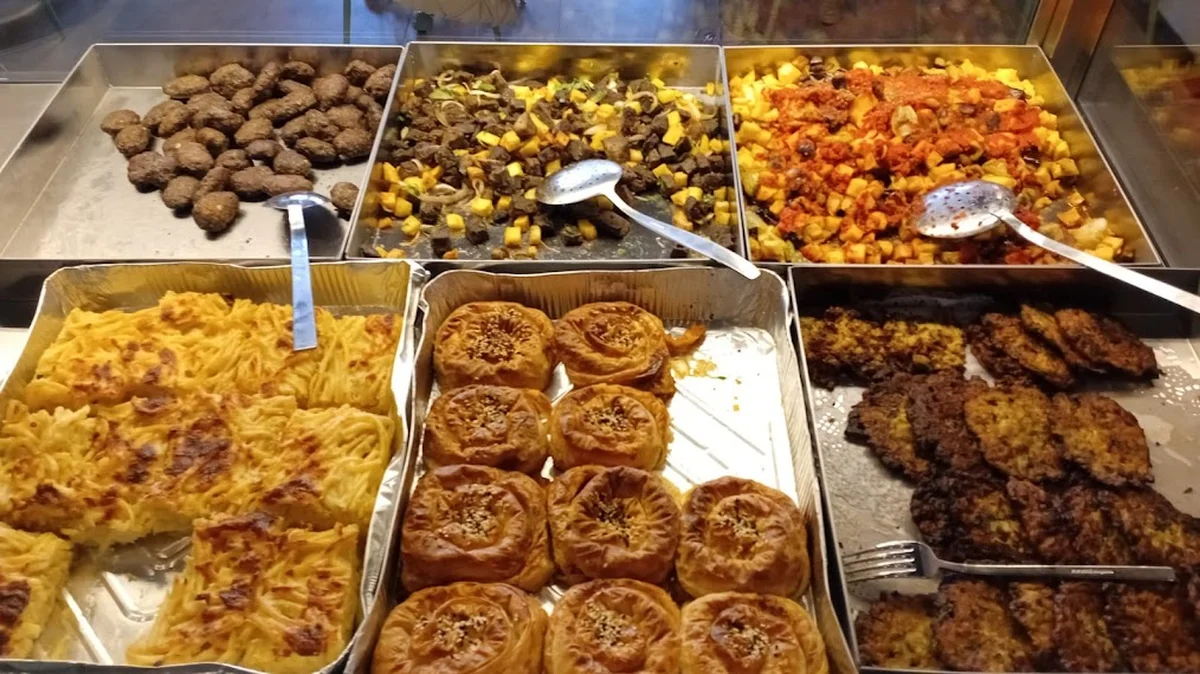 Defne Yaprağı Ev Yemekleri – Meze - Görsel 1