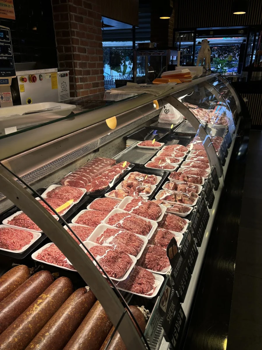 Karagözler Et & Izgara & Cağ Kebabı - Görsel 4