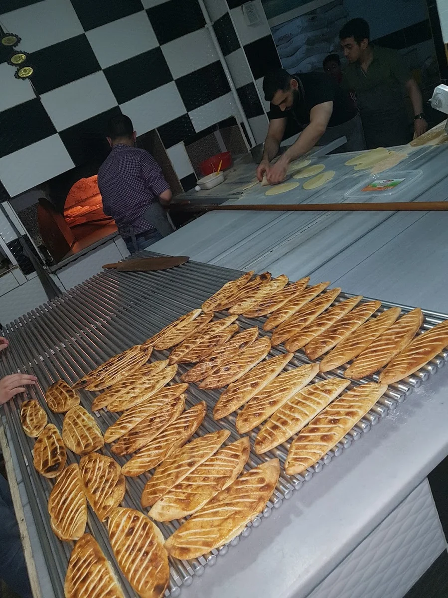 Mahmut Ustanın Yeri Pide Lavaş Lahmacun Salonu - Görsel 7