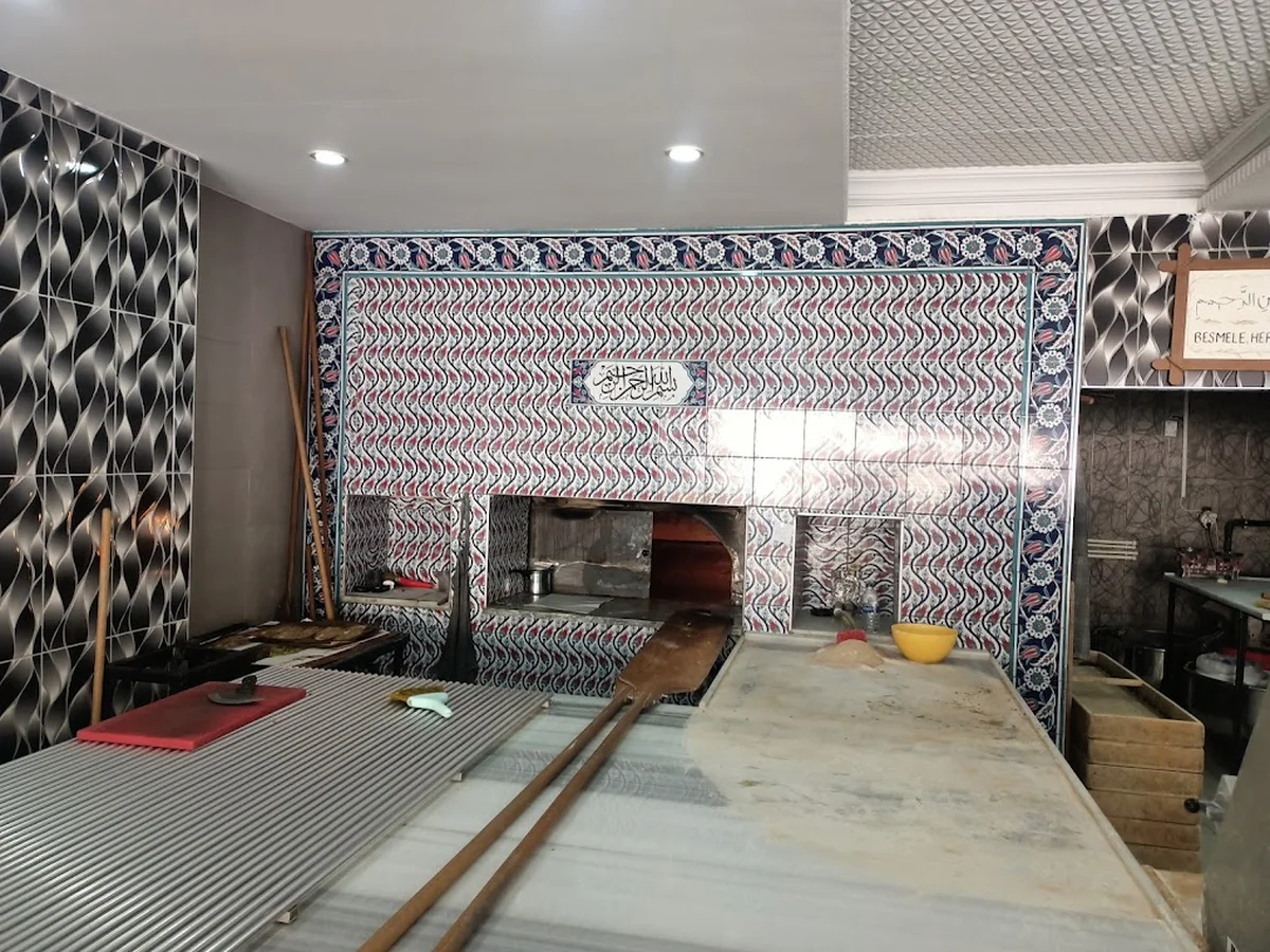 Mahmut Ustanın Yeri Pide Lavaş Lahmacun Salonu - Görsel 6