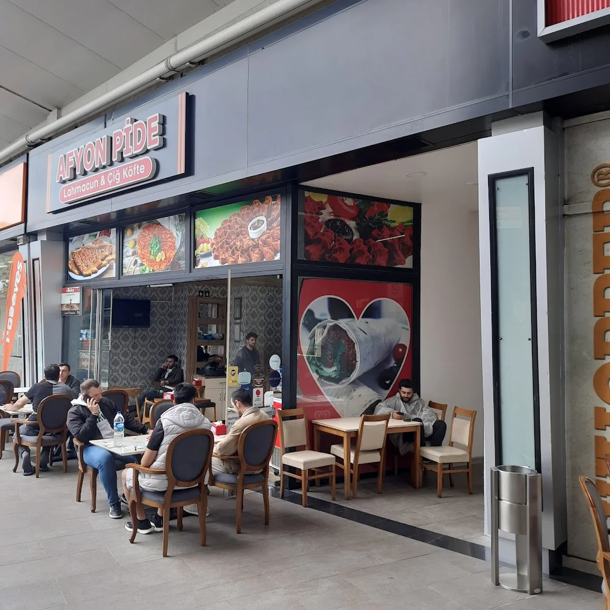 Afyon Pide Lahmacun Çiğ Köfte - Görsel 3