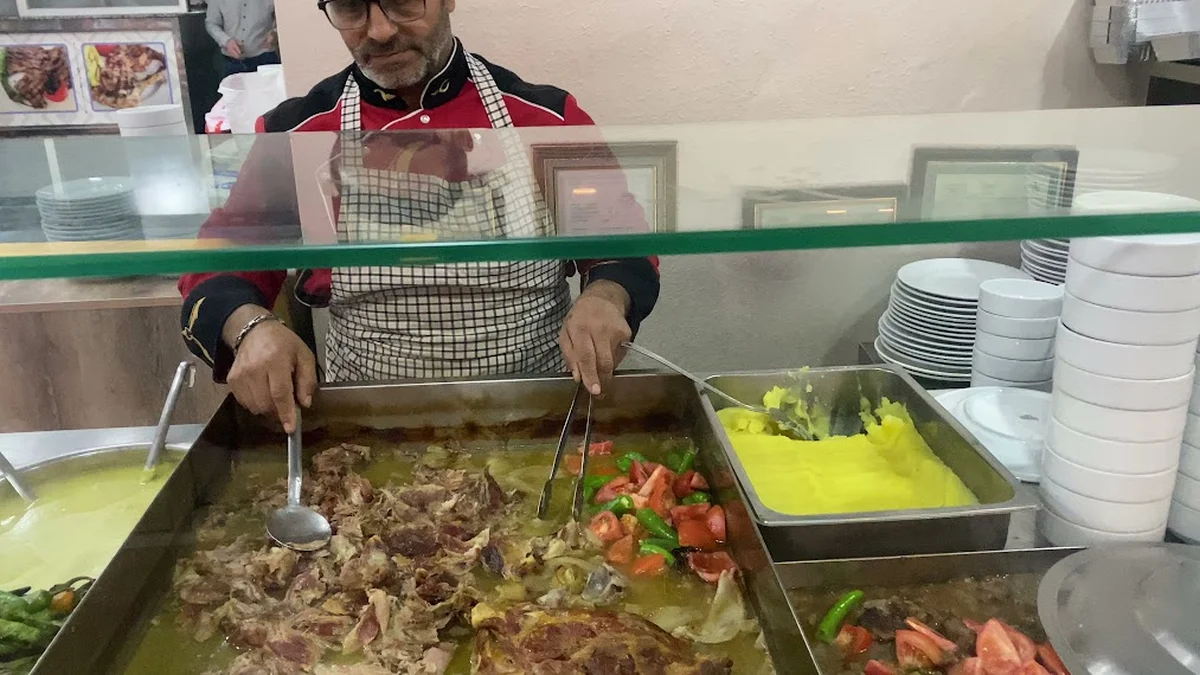 Hikmet Usta Kuzu Tandır Ocakbaşı - Görsel 1