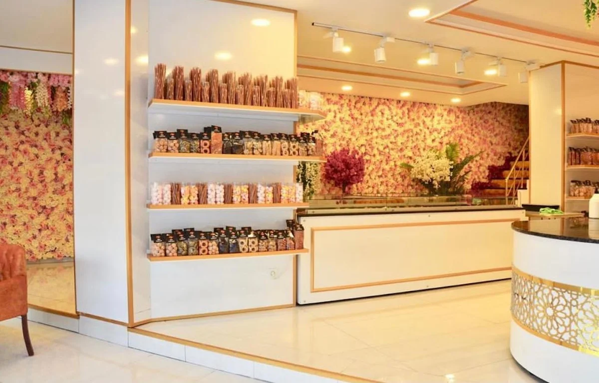 Flora Cafe & Restorant - Görsel 1