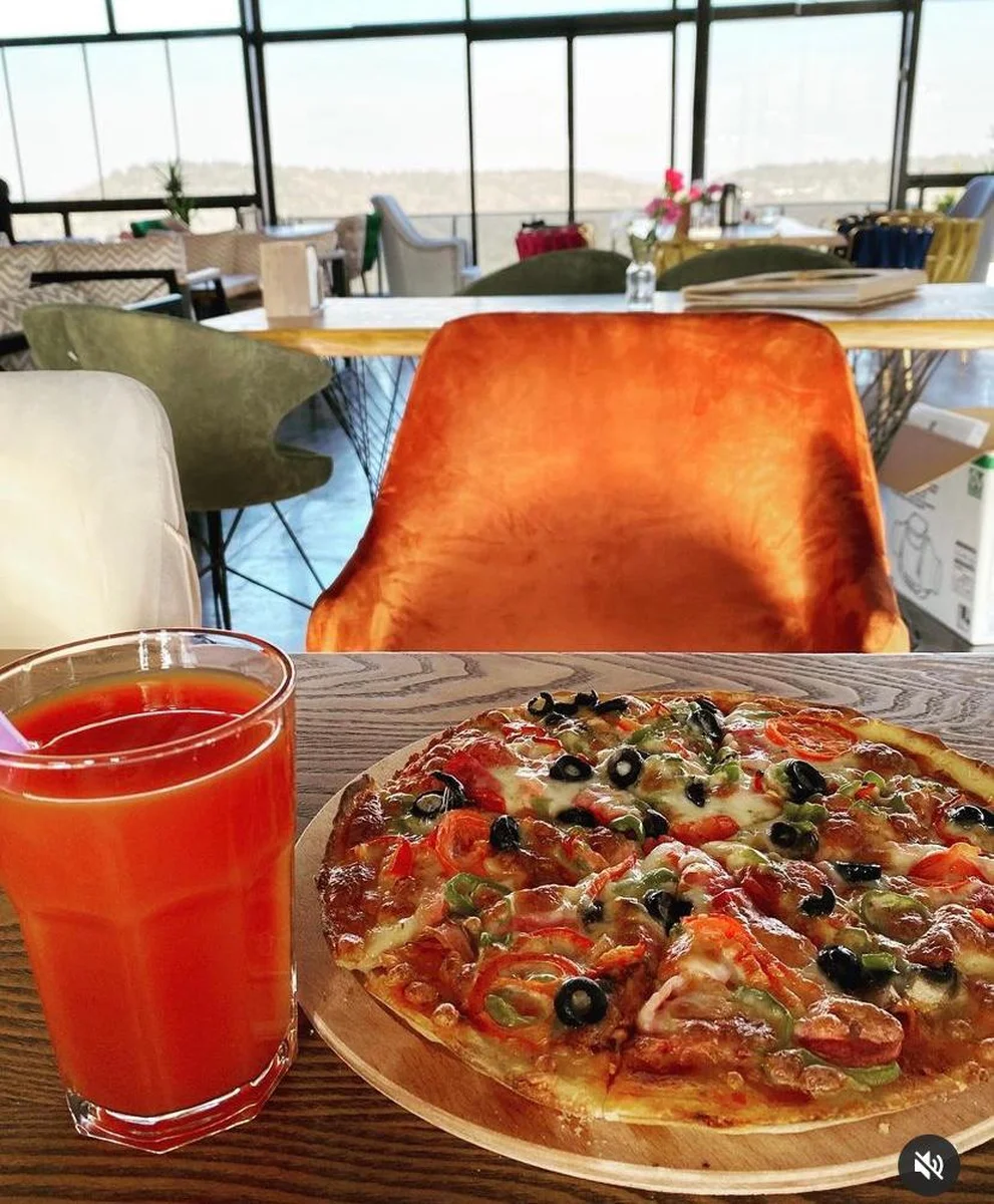 Violet Cafe & Restaurant / Et Mangal - Görsel 3