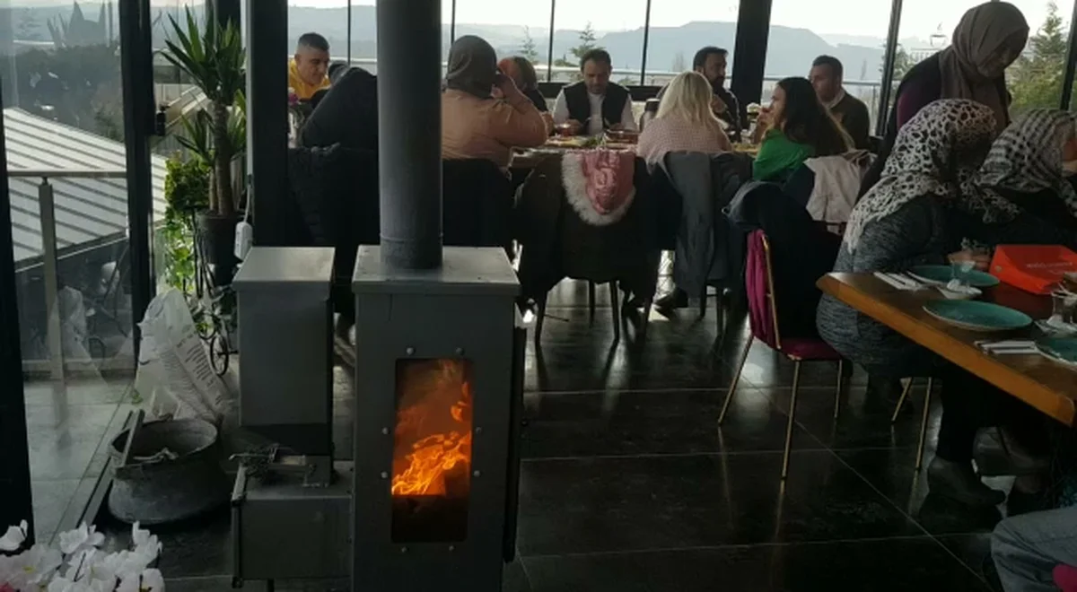 Violet Cafe & Restaurant / Et Mangal - Görsel 9