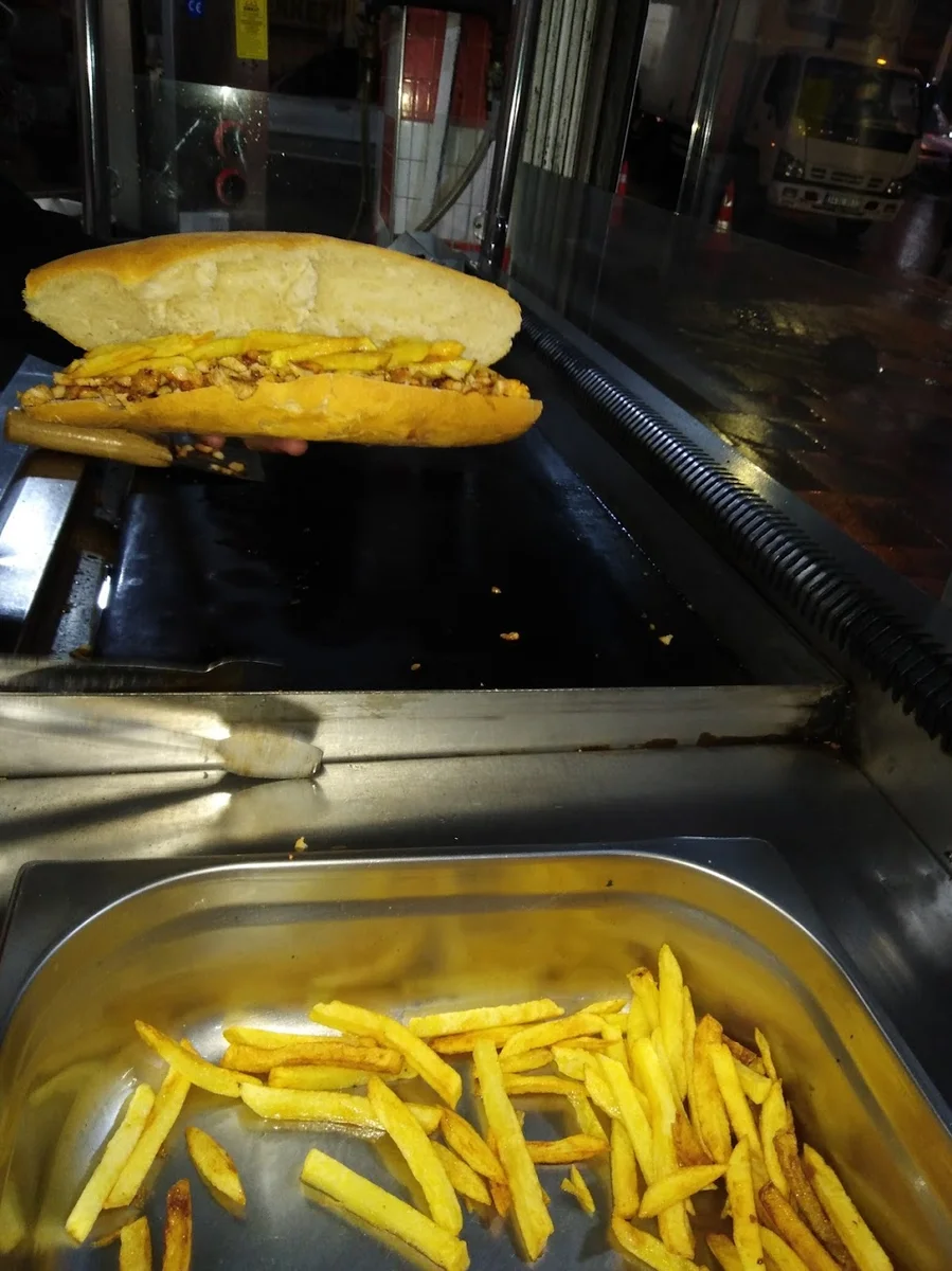 CIZBIZ SUCUK KÖFTE - Görsel 2