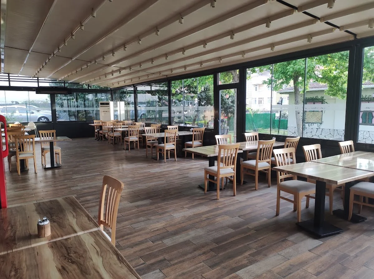 Külliye Cafe Restaurant(Tarihi Ortaköy Kumpir&Waffle) - Görsel 4