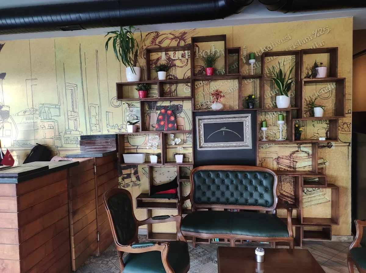 Külliye Cafe Restaurant(Tarihi Ortaköy Kumpir&Waffle) - Görsel 8