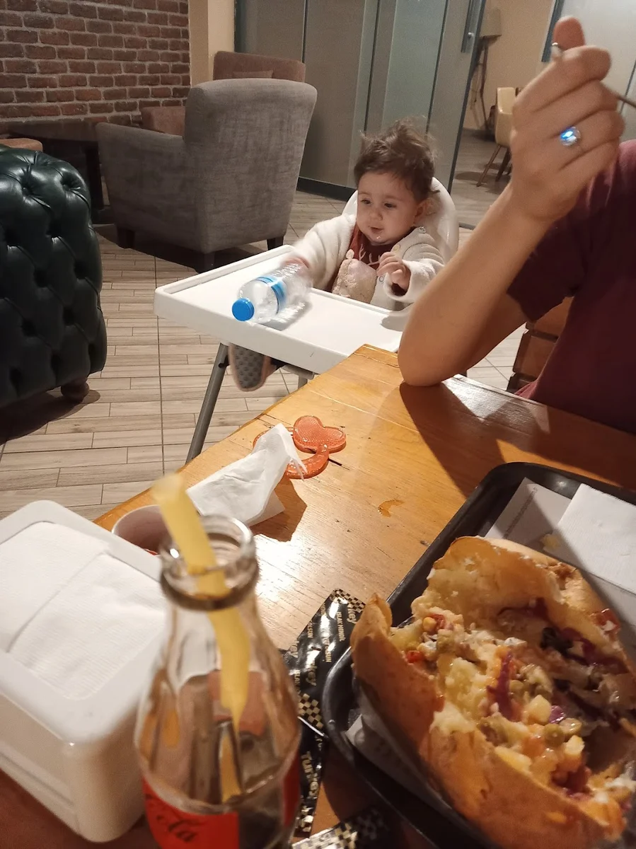 Külliye Cafe Restaurant(Tarihi Ortaköy Kumpir&Waffle) - Görsel 7