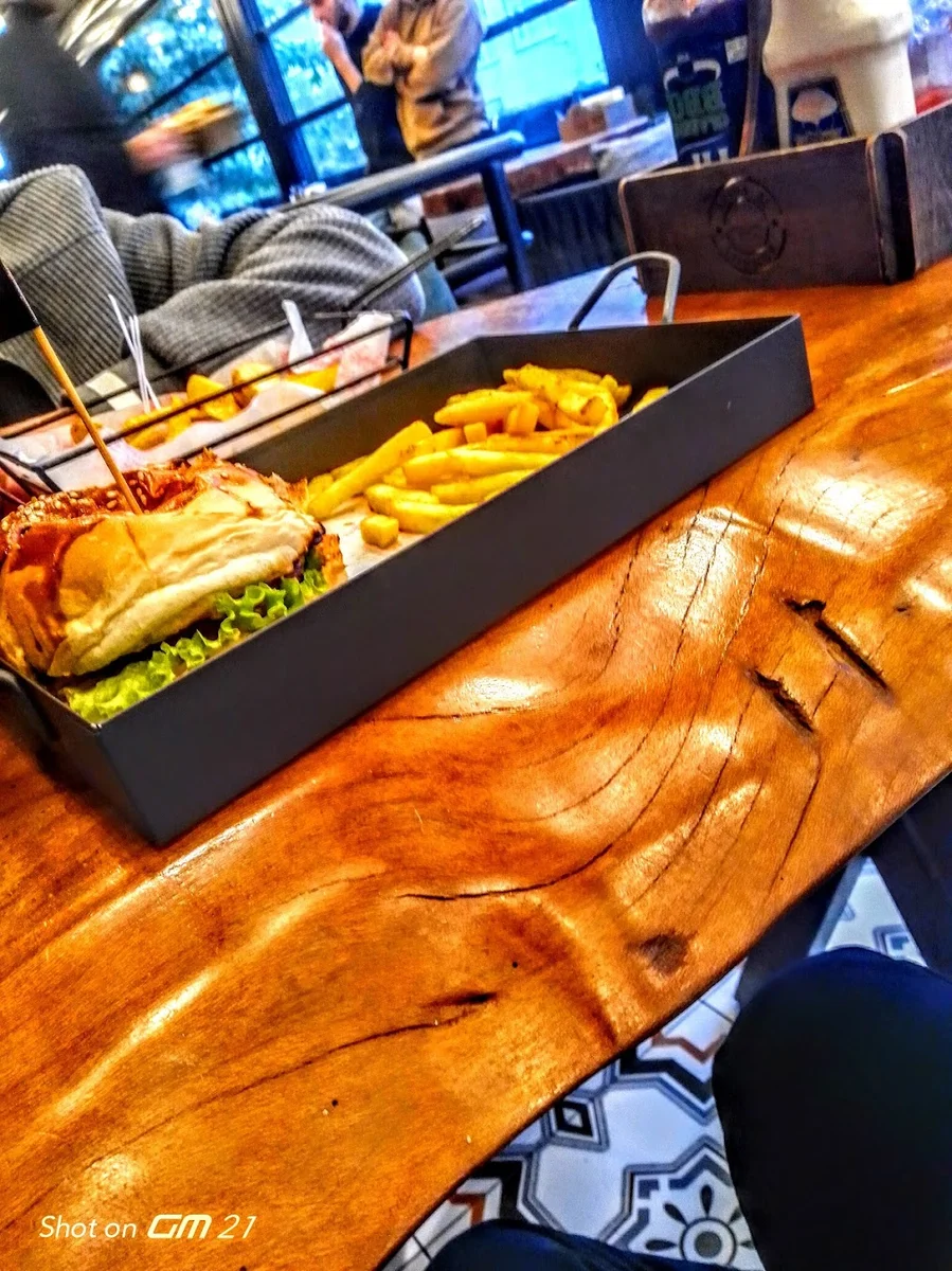 Reina Bi Lounge - Görsel 4