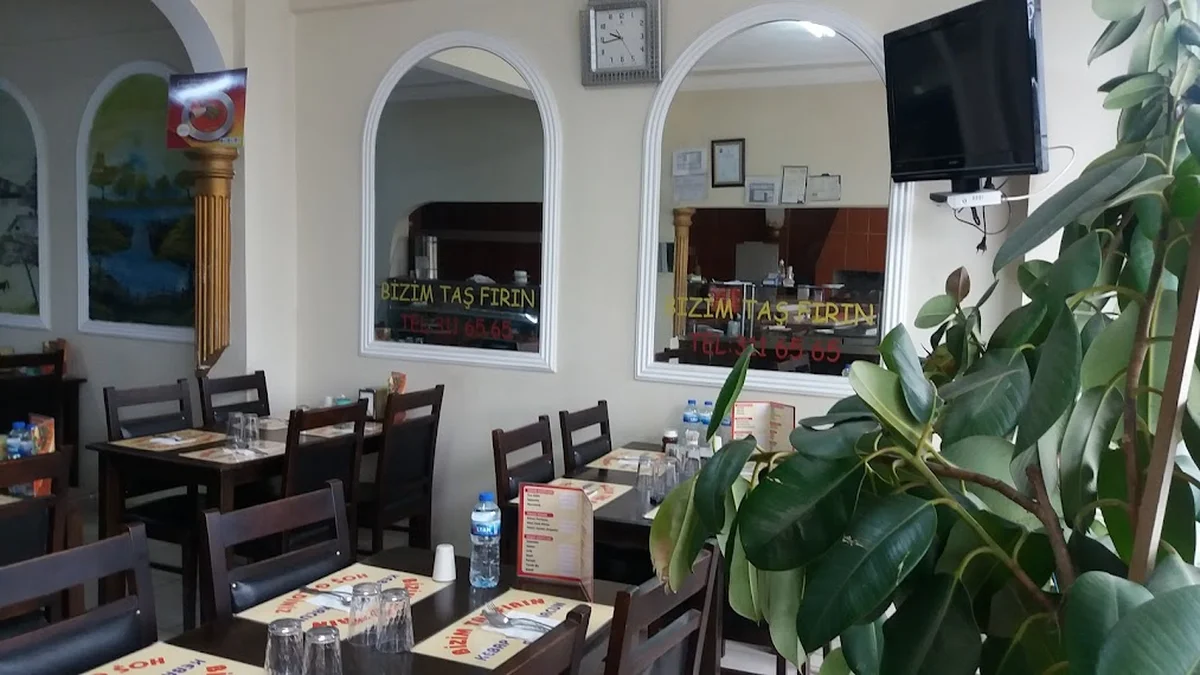 Bizim Taş Fırn Kebap Lahmacun Salonu - Görsel 1