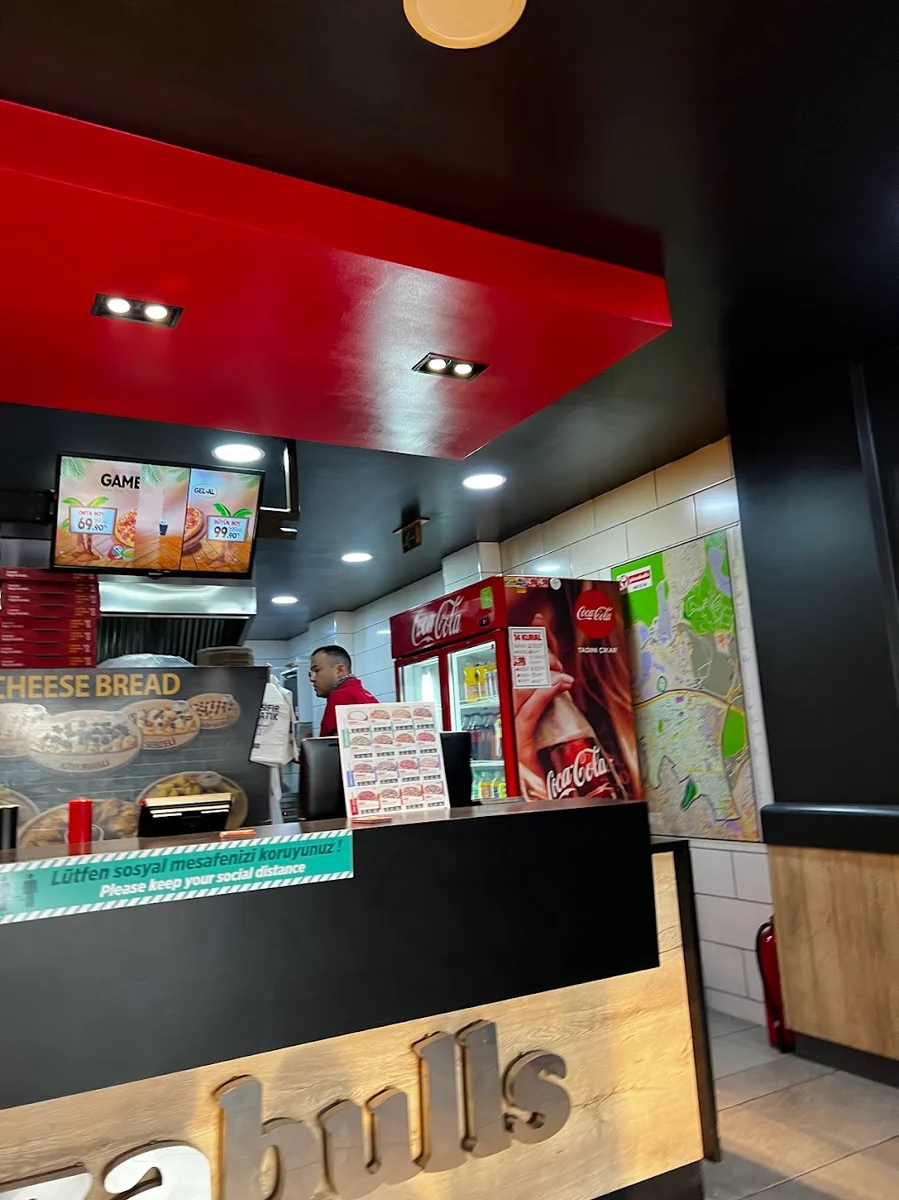Pizzabulls Seyrantepe- Kağıthane - Görsel 5