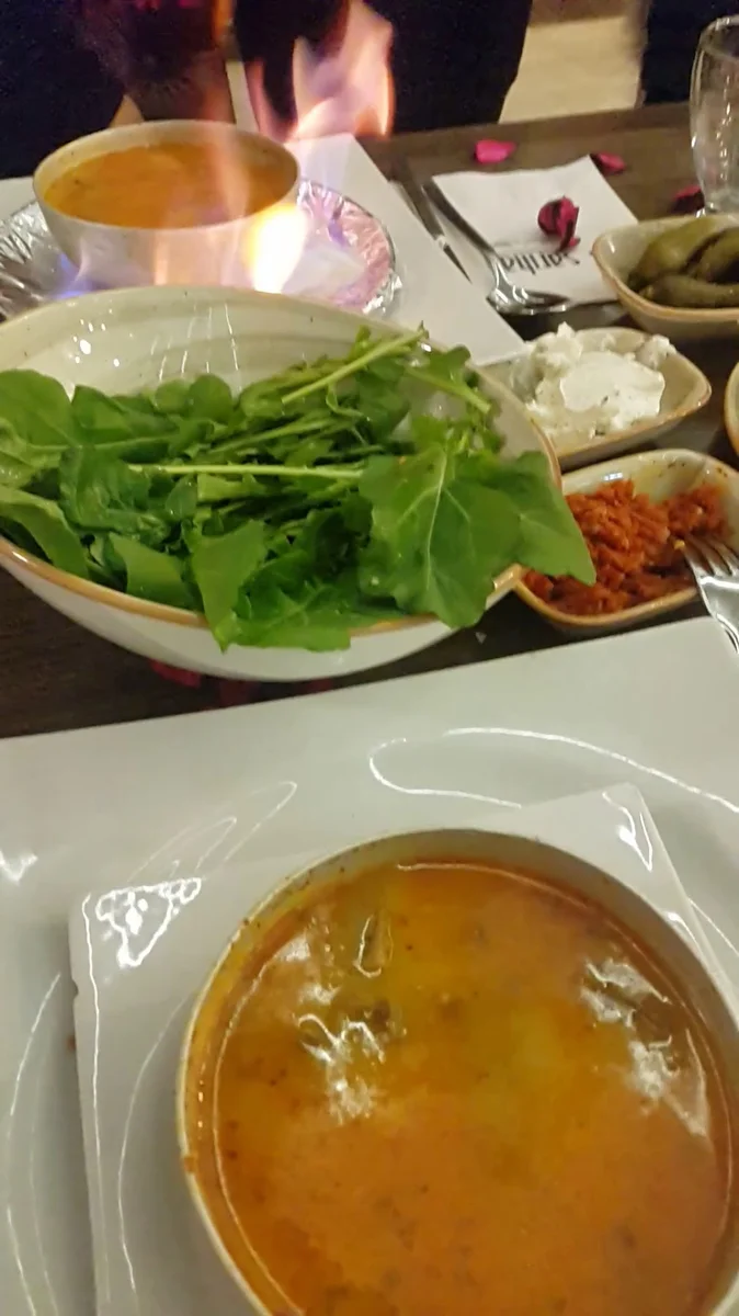 SARIHAN İŞKEMBE & RESTAURANT - Görsel 1