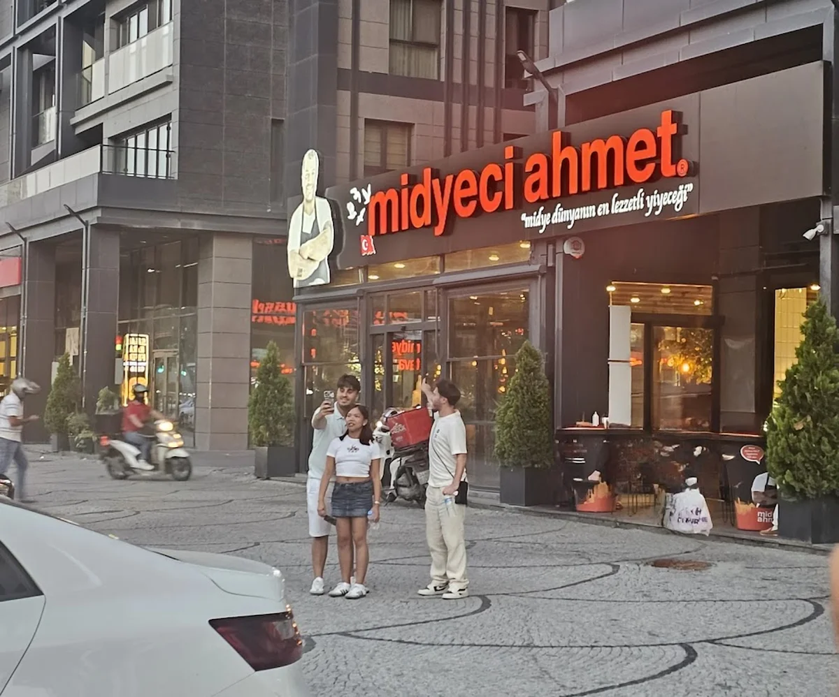 Midyeci Ahmet (Vadistanbul Şubesi) - Görsel 3