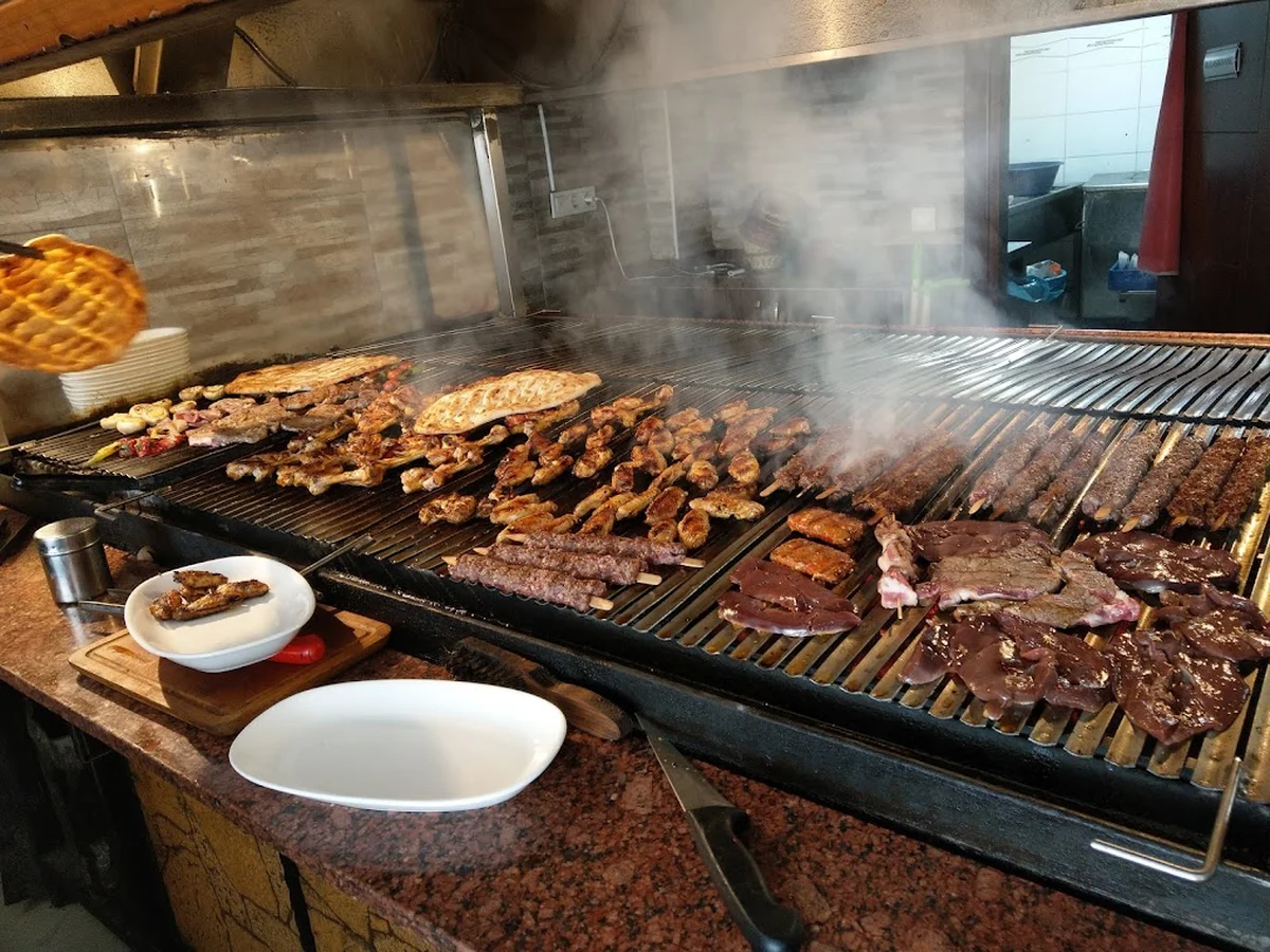 Semiz ET Kağıthane Şubesi Kasap & Izgara Salonları - Görsel 4