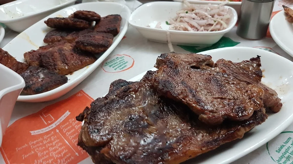 Semiz ET Kağıthane Şubesi Kasap & Izgara Salonları - Görsel 5