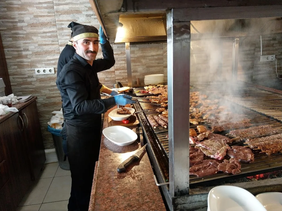 Semiz ET Kağıthane Şubesi Kasap & Izgara Salonları - Görsel 9