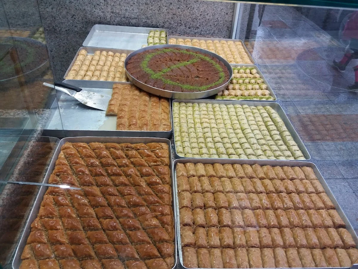 Ali Usta Burma Kadayif & Baklavalari - Görsel 4