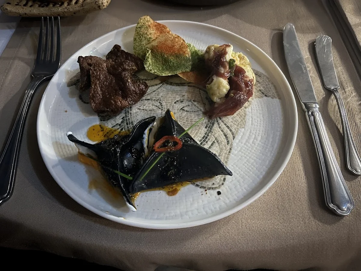 Nakia Restaurant - Görsel 4