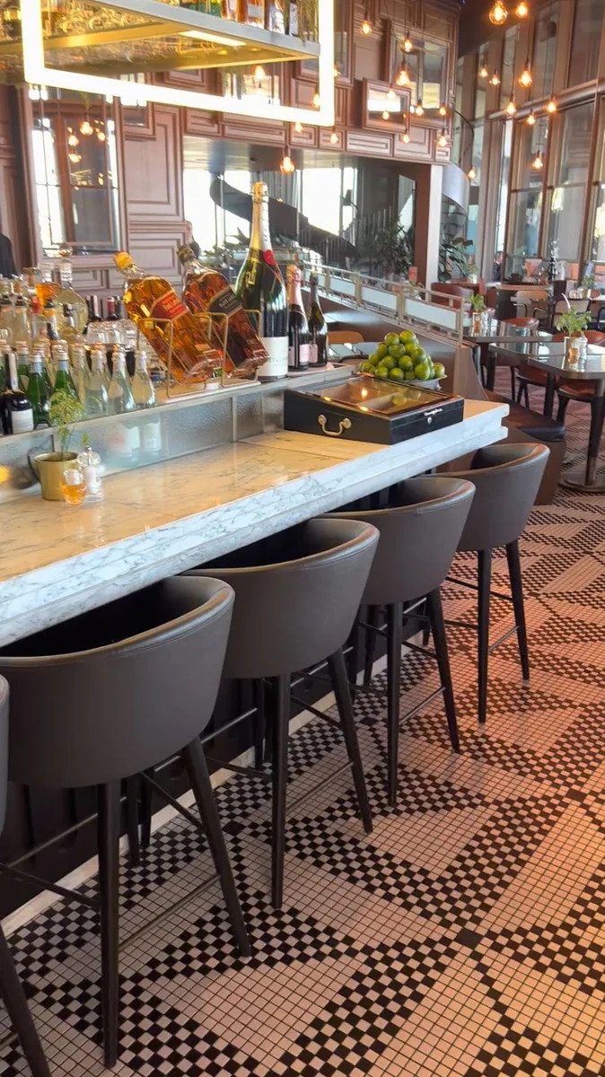 Zoie Brasserie & Lounge - Görsel 3