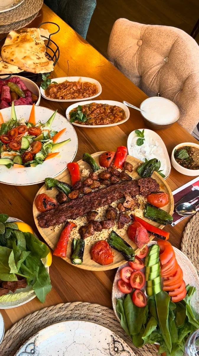 EFSANE KEBAPÇI Selçuk Usta - Görsel 2